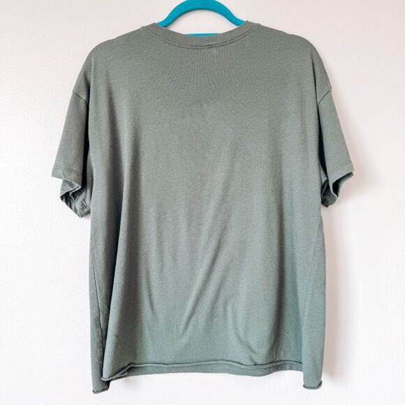 Yellowstone Green Short Sleeve Graphic Tee Size XL - Picture 4 of 4